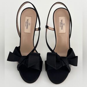 VALENTINO BLACK SATIN ICONIC BOW SLINGBACK SANDALS SIZE US 7.5 / IT 37.5 NEW!